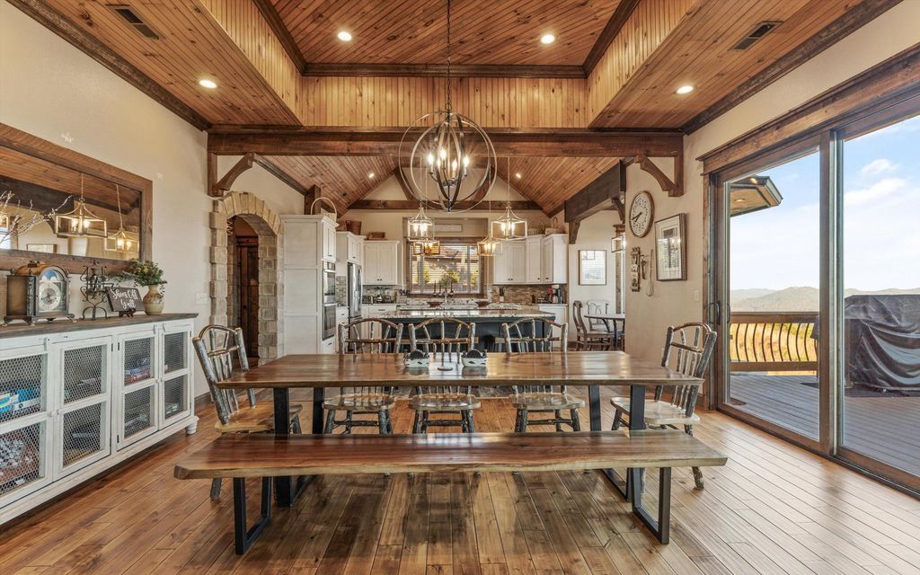 Grand Mountain Home with Unparalleled East Tennessee Views Available for 3.65 Million 15