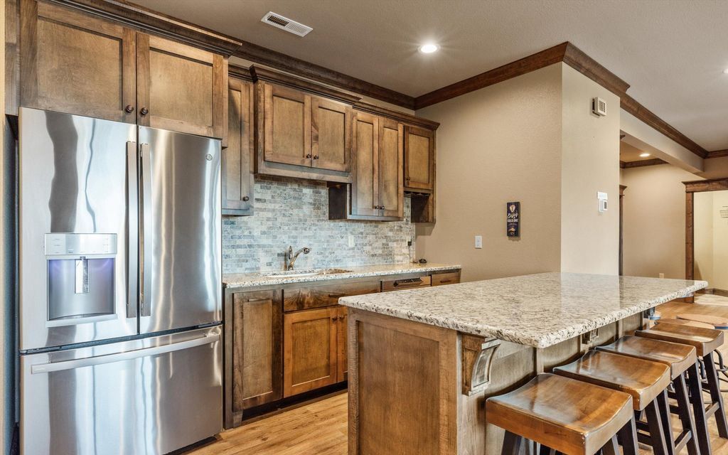 Grand Mountain Home with Unparalleled East Tennessee Views Available for 3.65 Million 39