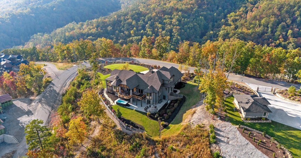 Grand Mountain Home with Unparalleled East Tennessee Views Available for 3.65 Million 8