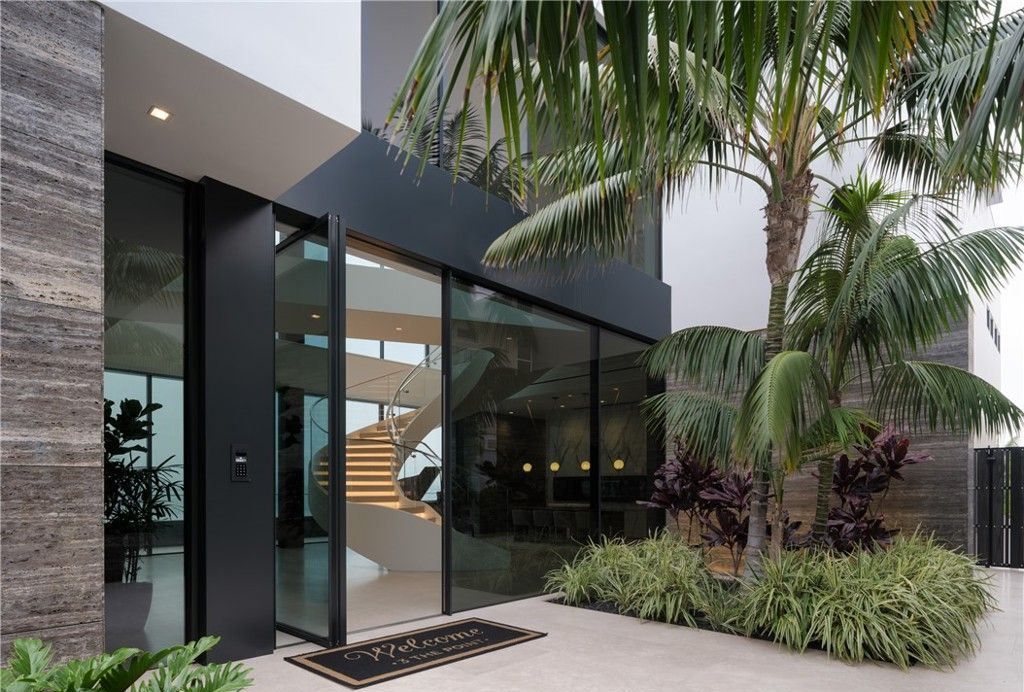 Iconic Masterpiece at The Point Offering Unobstructed Panoramic Views of San Diego Bay Priced at 43 Million 5
