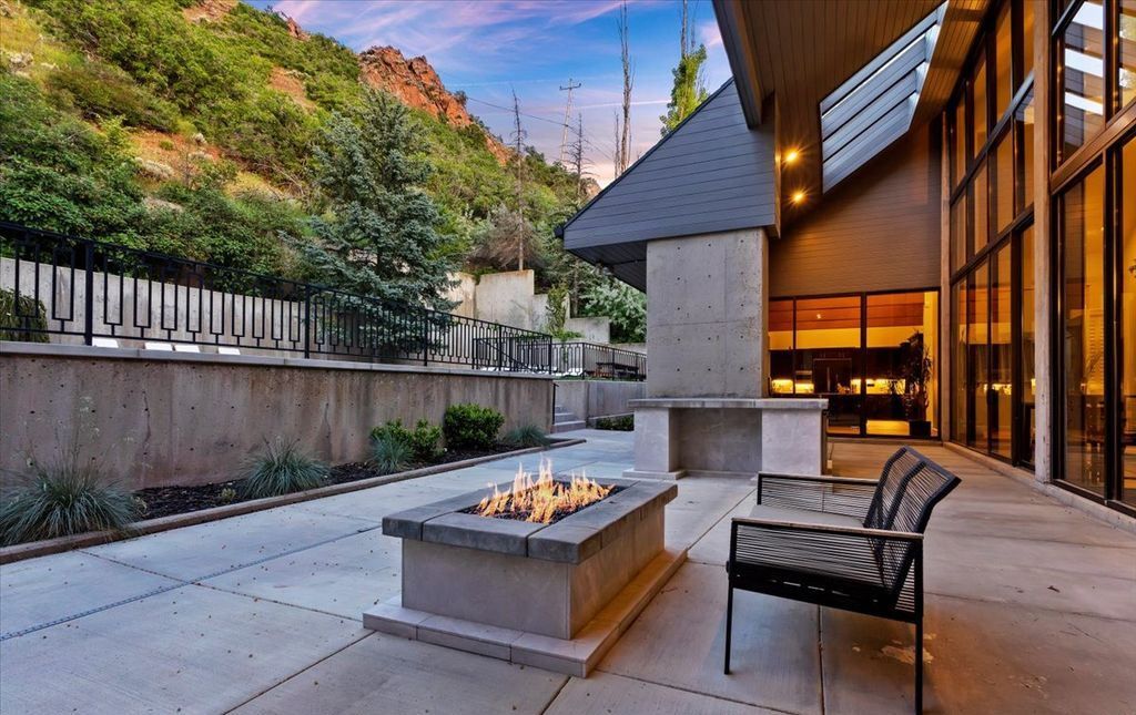One of a Kind Utah Estate with Stunning Panoramic Valley Views Priced at 6.995 Million 61