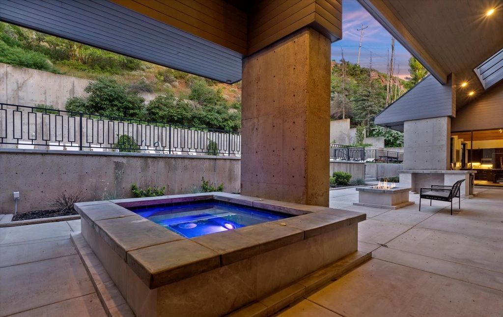 One of a Kind Utah Estate with Stunning Panoramic Valley Views Priced at 6.995 Million 63