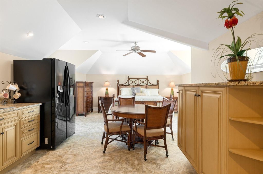One of a Kind Waterway Home in South Carolina with Unique Features and Beautiful Spaces Listed for 5.8 Million 19