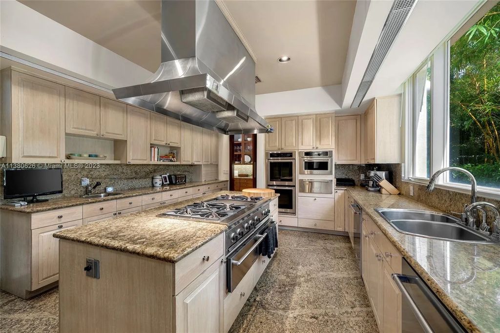 Rick Ross Plans Lavish Upgrades for His 35 Million Star Island Mansion 35