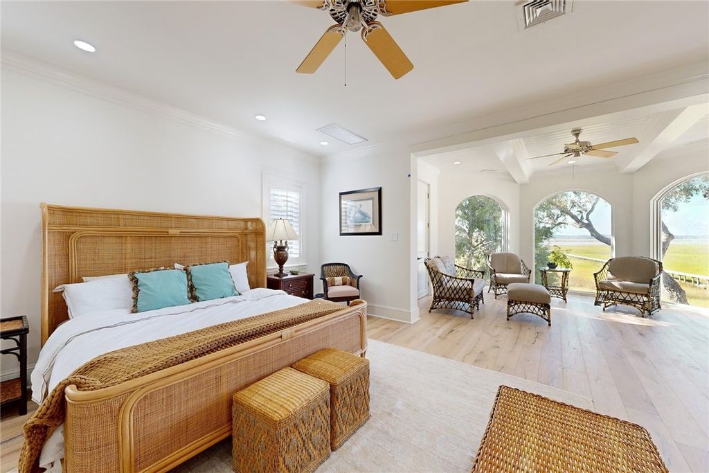 Sea Island Waterfront Paradise Iconic Deepwater Estate in Elite Community Asking 15.9 Million 33