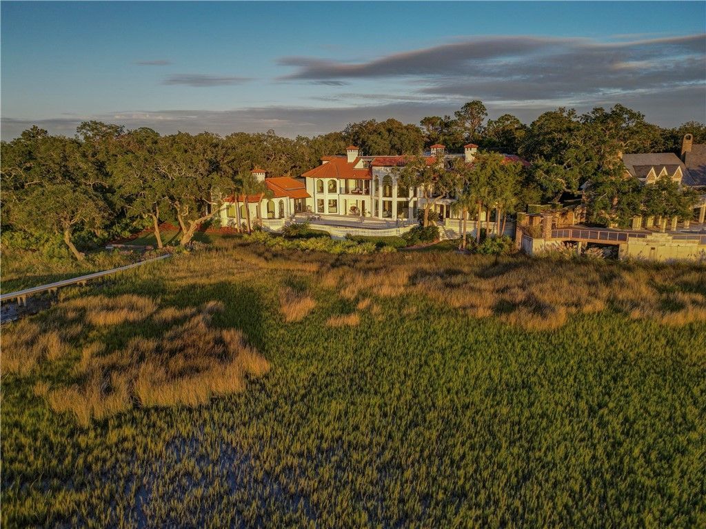 Sea Island Waterfront Paradise Iconic Deepwater Estate in Elite Community Asking 15.9 Million 38