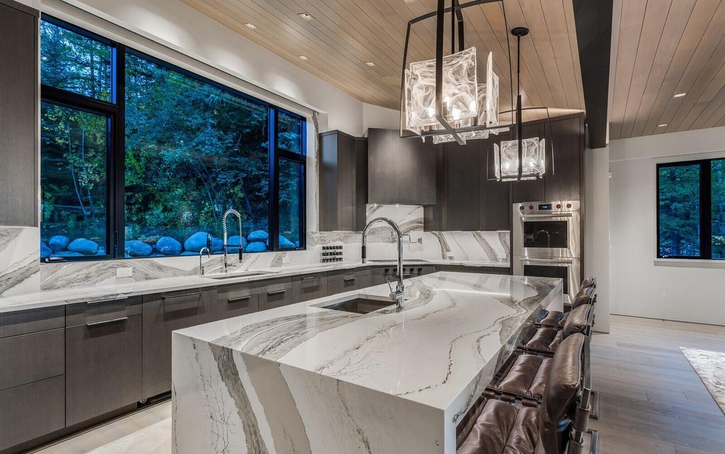 Trophy Home Defined by Chic Style and Impeccable Craftsmanship Hits Market for 26 Million in Colorado 9