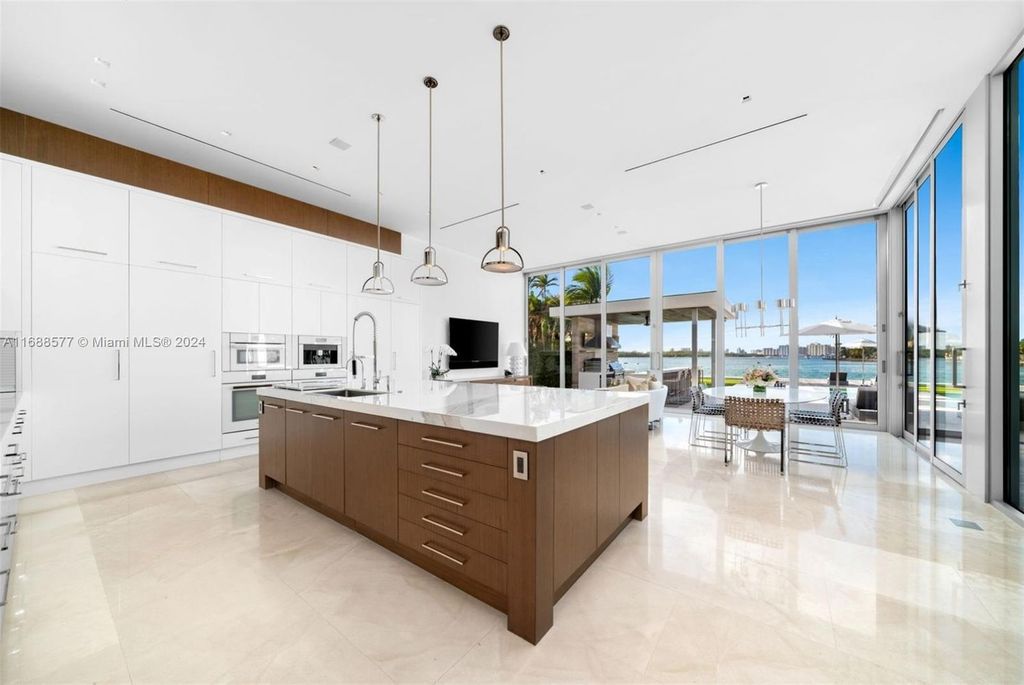 $78 Million Custom-Built Trophy Estate with Biscayne Bay Frontage in Prestigious Bal Harbour