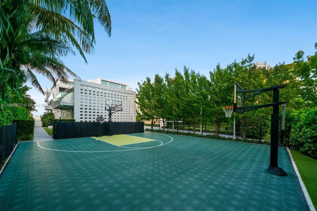 $78 Million Custom-Built Trophy Estate with Biscayne Bay Frontage in Prestigious Bal Harbour
