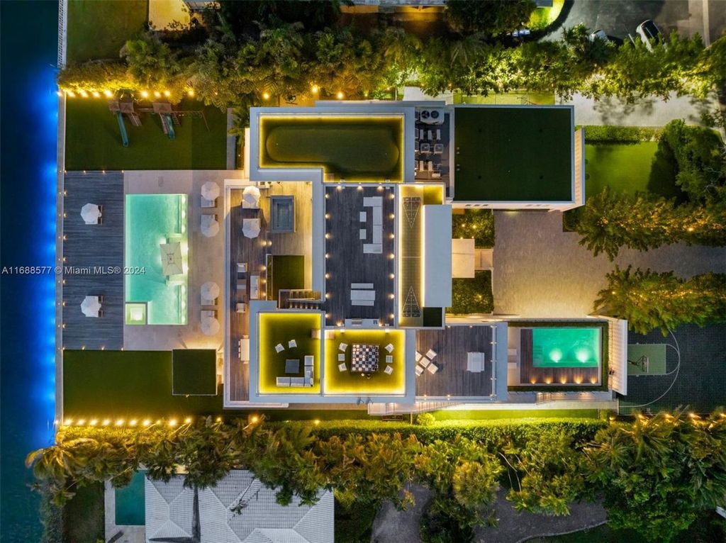 $78 Million Custom-Built Trophy Estate with Biscayne Bay Frontage in Prestigious Bal Harbour