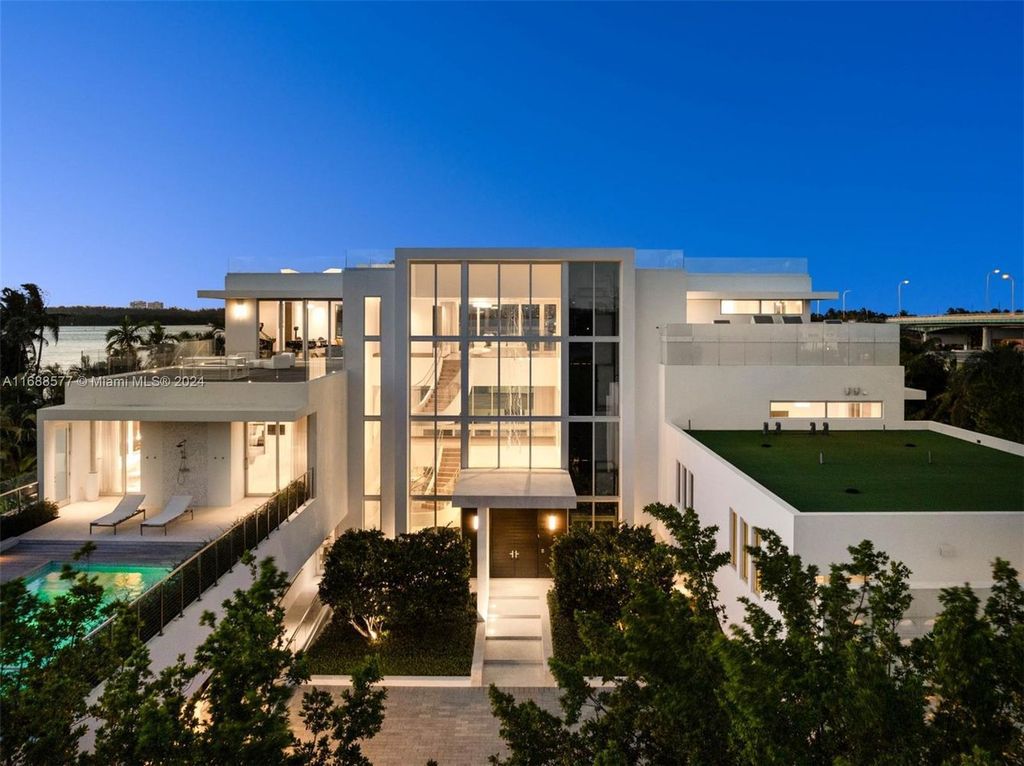 $78 Million Custom-Built Trophy Estate with Biscayne Bay Frontage in Prestigious Bal Harbour