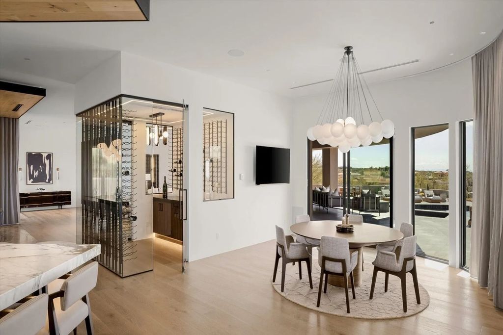 A Masterful Transformation Stunning Arizona Estate Remodeled by Gemini Builders and JFS Design Priced at 11995000 19