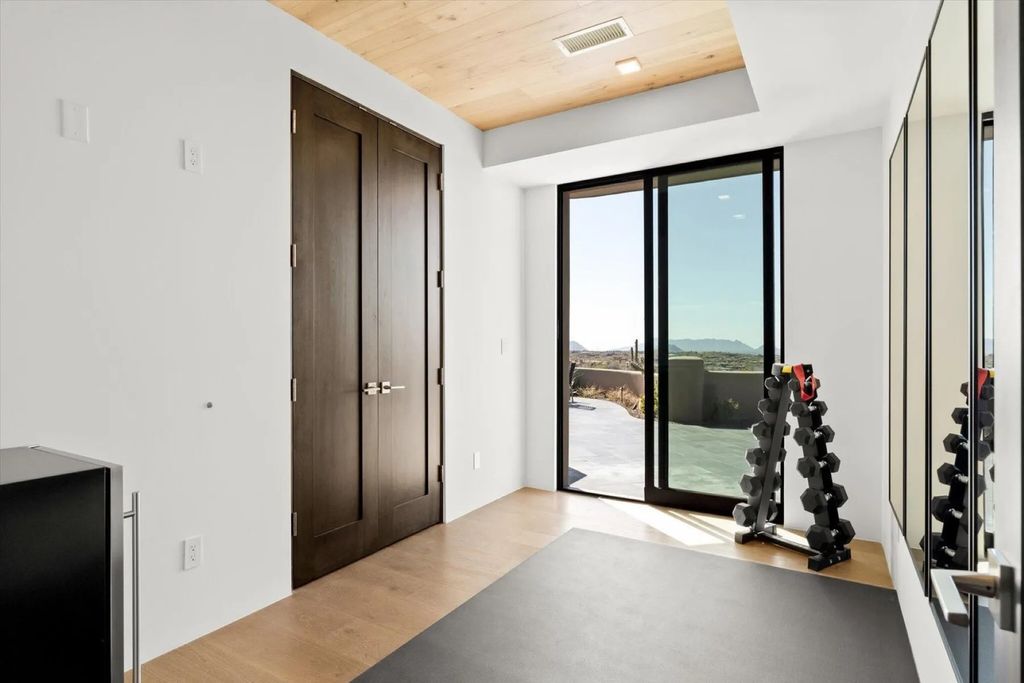 A Masterful Transformation Stunning Arizona Estate Remodeled by Gemini Builders and JFS Design Priced at 11995000 46