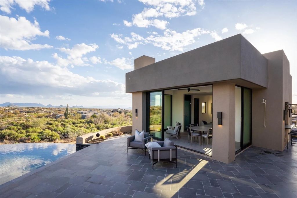 A Masterful Transformation Stunning Arizona Estate Remodeled by Gemini Builders and JFS Design Priced at 11995000 47