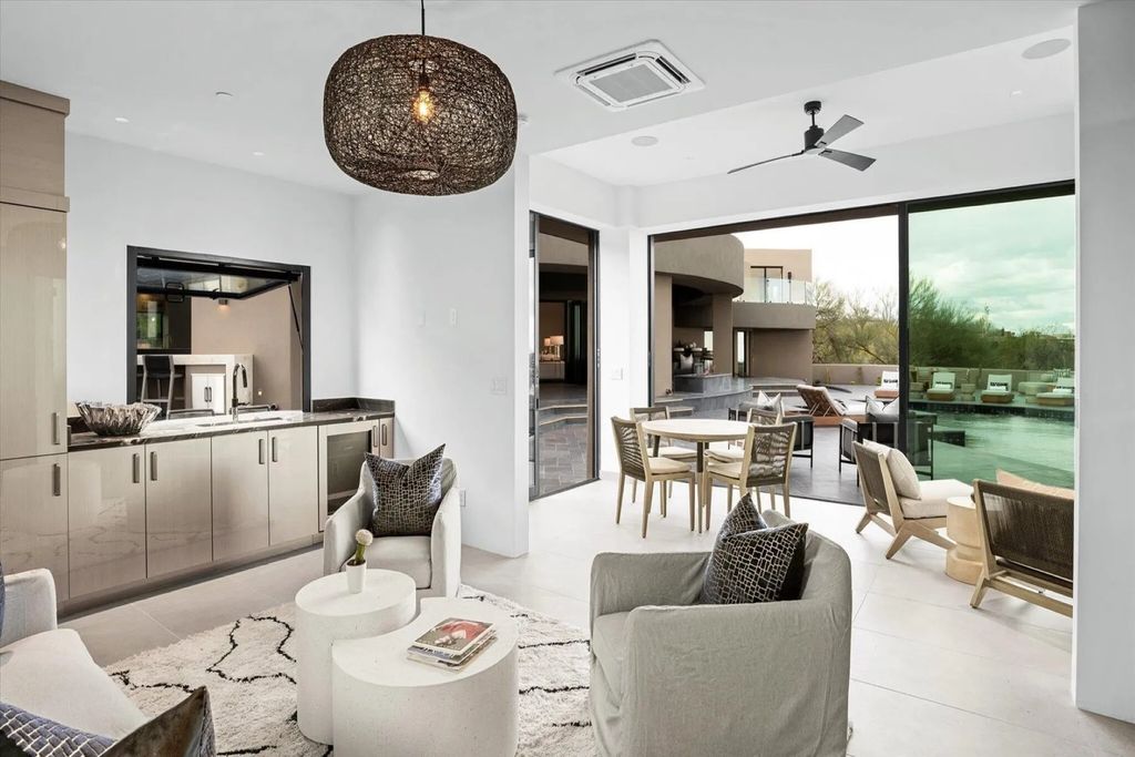 A Masterful Transformation Stunning Arizona Estate Remodeled by Gemini Builders and JFS Design Priced at 11995000 48
