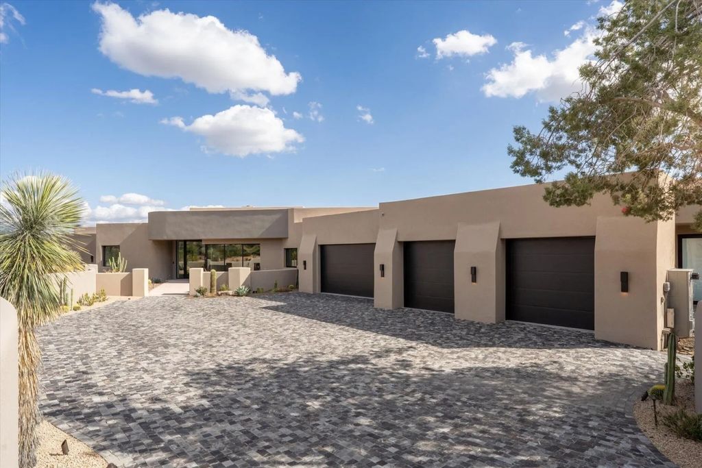 A Masterful Transformation Stunning Arizona Estate Remodeled by Gemini Builders and JFS Design Priced at 11995000 9