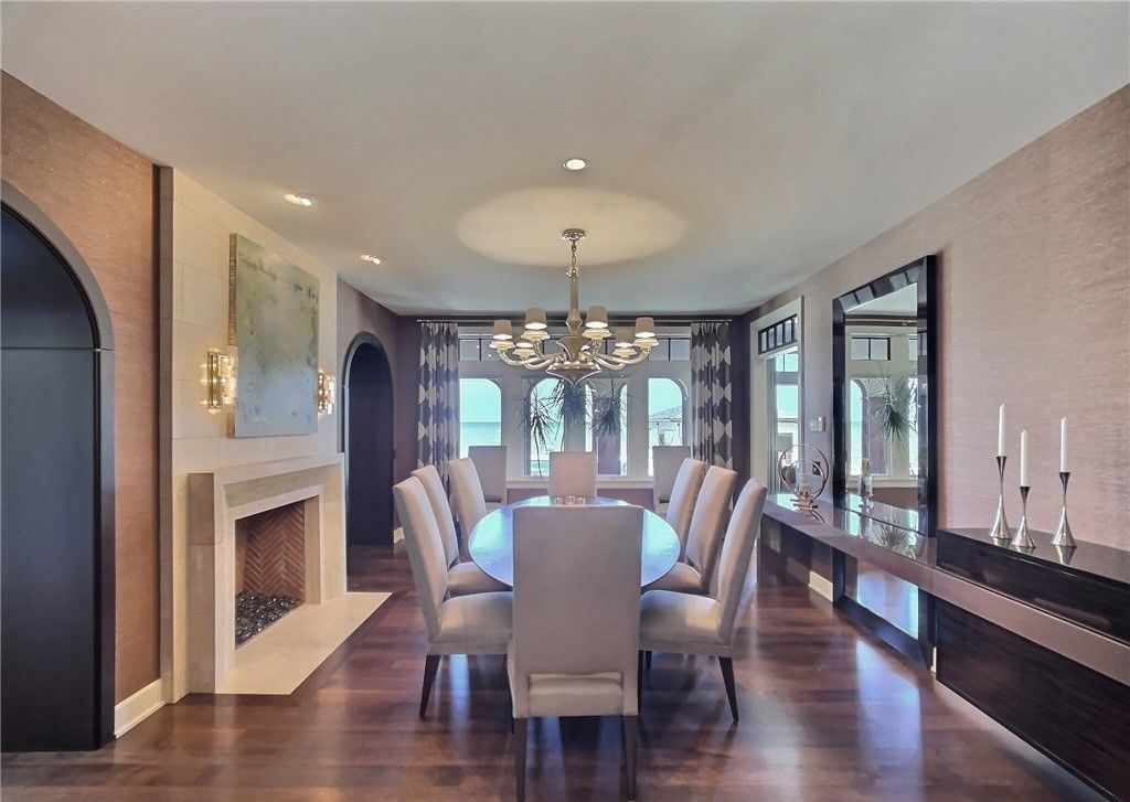 A Waterfront Dream Extraordinary Lake Erie Estate in Ohio Priced at 4.95 Million 10