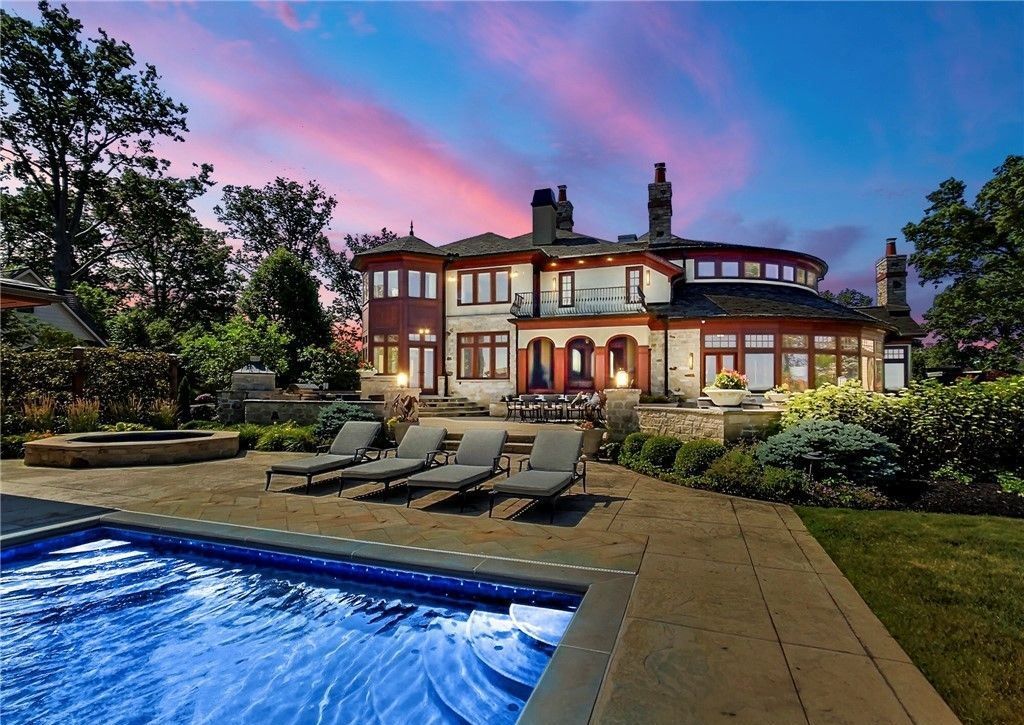 A Waterfront Dream Extraordinary Lake Erie Estate in Ohio Priced at 4.95 Million 2