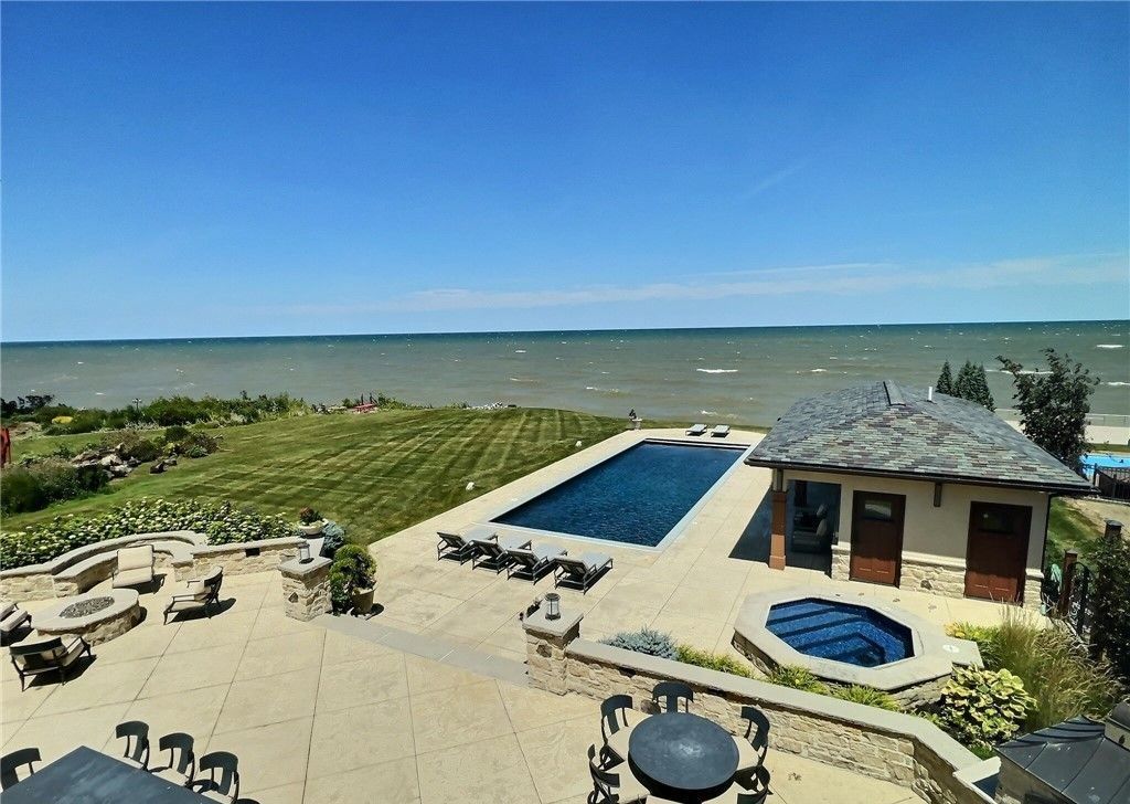 A Waterfront Dream Extraordinary Lake Erie Estate in Ohio Priced at 4.95 Million 21
