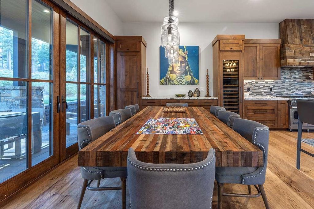 California Living Perfected Martis Camp Home Seamlessly Blending Grandeur and Warmth for 7479000 11