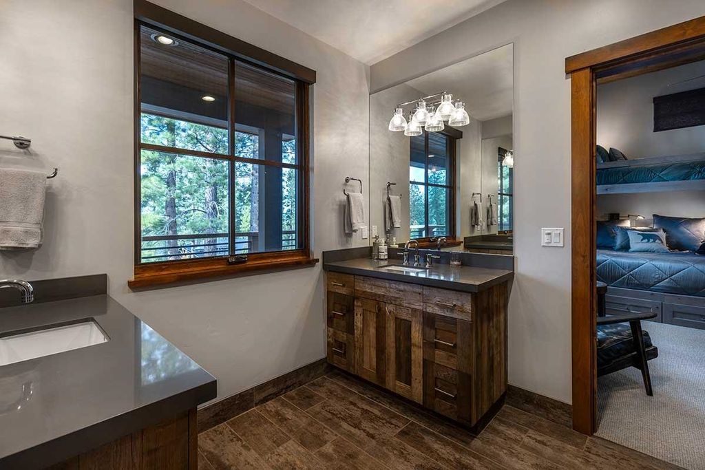 California Living Perfected Martis Camp Home Seamlessly Blending Grandeur and Warmth for 7479000 24