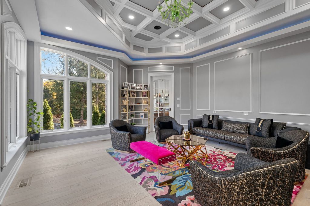 Elegant Illinois Retreat Rare 1.43 Acre Estate Offering Ultimate Privacy and Opulence Priced at 4.1 Million 28