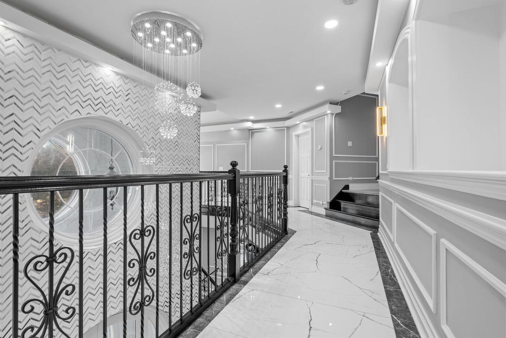 Elegant Illinois Retreat Rare 1.43 Acre Estate Offering Ultimate Privacy and Opulence Priced at 4.1 Million 51