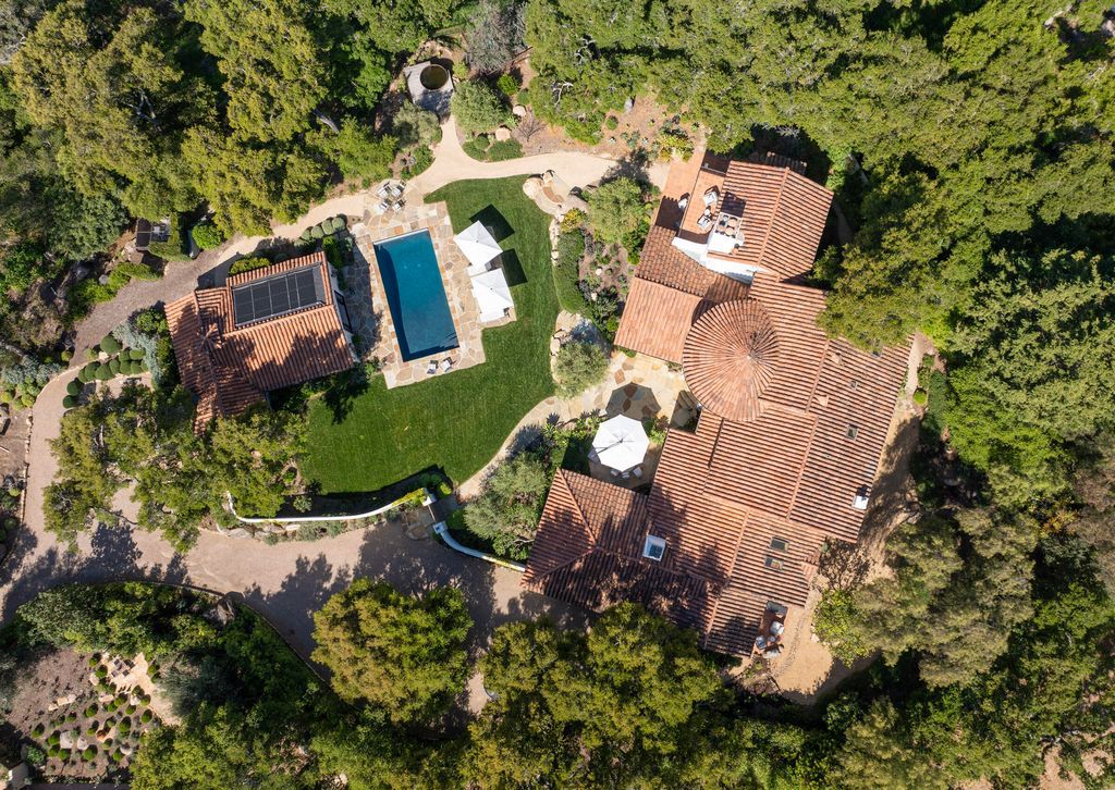 Escape to Opulence Spanish Colonial Estate in California Listed at 10.85 Million 26