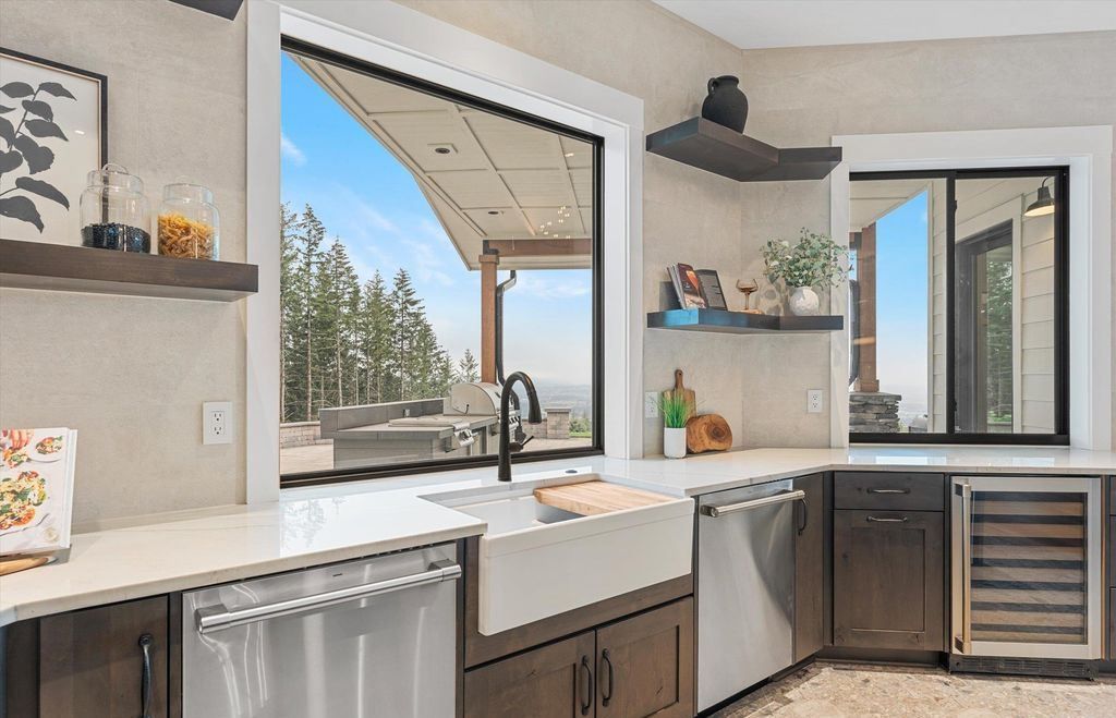 Escape to Tranquility Oregon Wine Country Oasis for a Vacation Like Lifestyle 4999000 10