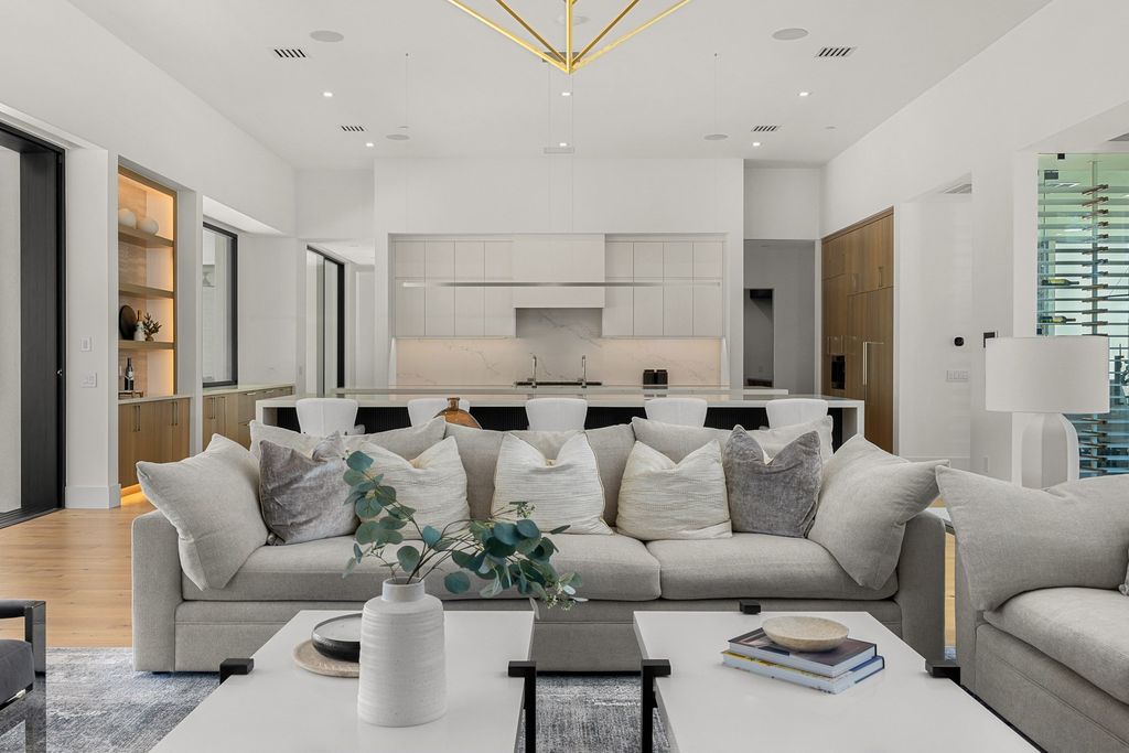 Exclusive Arizona Retreat Sleek Modern Design with Breathtaking Views Available for 8.95 Million 14