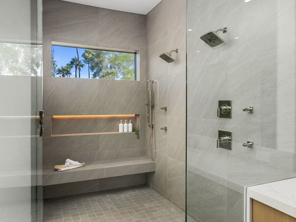 Exclusive Arizona Retreat Sleek Modern Design with Breathtaking Views Available for 8.95 Million 28