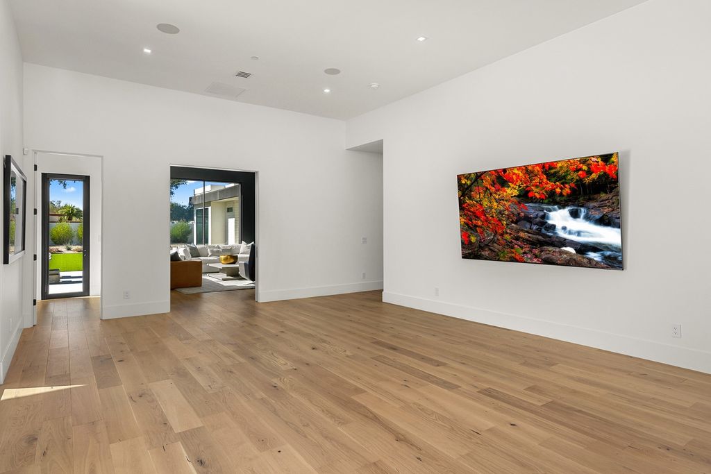 Exclusive Arizona Retreat Sleek Modern Design with Breathtaking Views Available for 8.95 Million 31