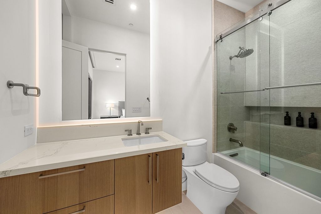 Exclusive Arizona Retreat Sleek Modern Design with Breathtaking Views Available for 8.95 Million 42