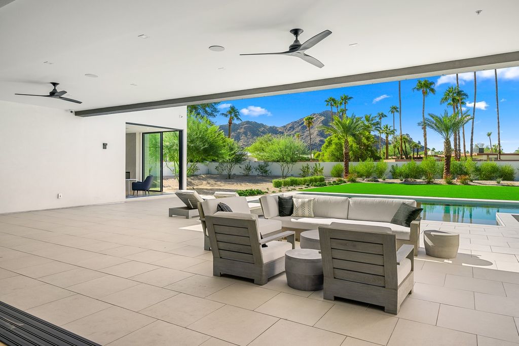 Exclusive Arizona Retreat Sleek Modern Design with Breathtaking Views Available for 8.95 Million 47