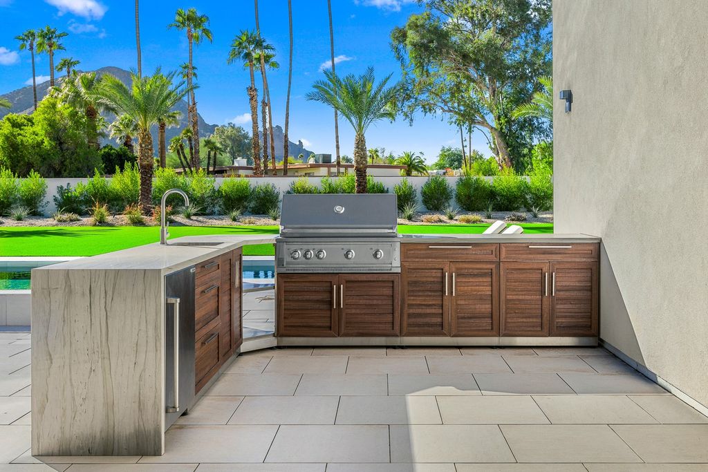 Exclusive Arizona Retreat Sleek Modern Design with Breathtaking Views Available for 8.95 Million 54