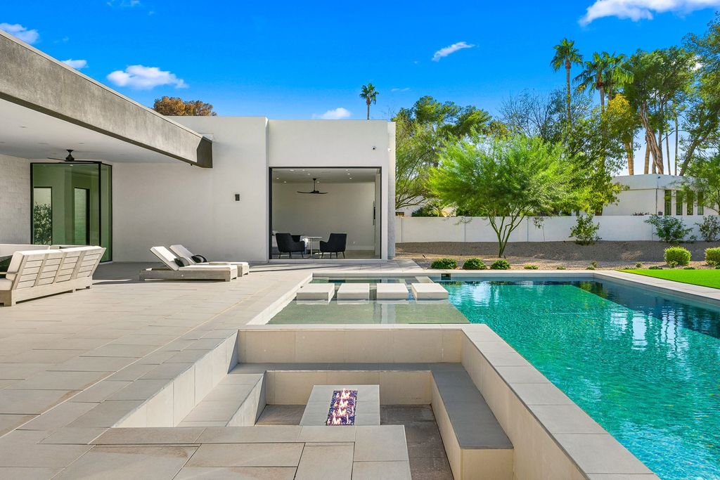 Exclusive Arizona Retreat Sleek Modern Design with Breathtaking Views Available for 8.95 Million 56