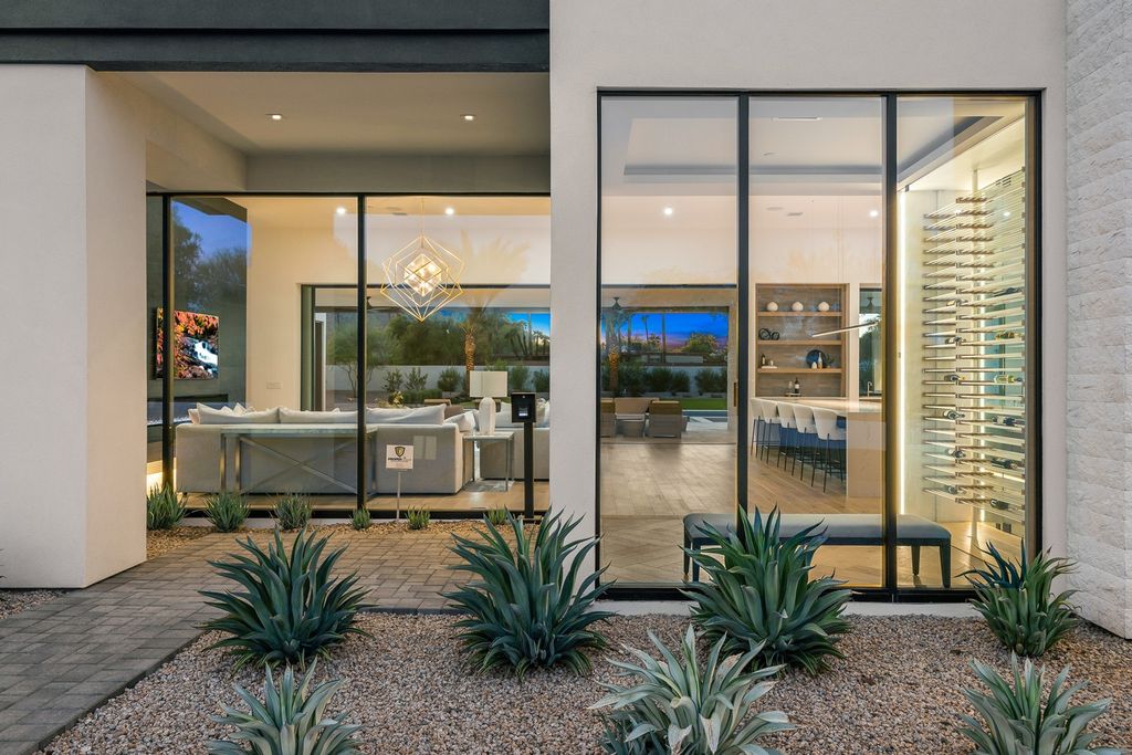 Exclusive Arizona Retreat Sleek Modern Design with Breathtaking Views Available for 8.95 Million 76
