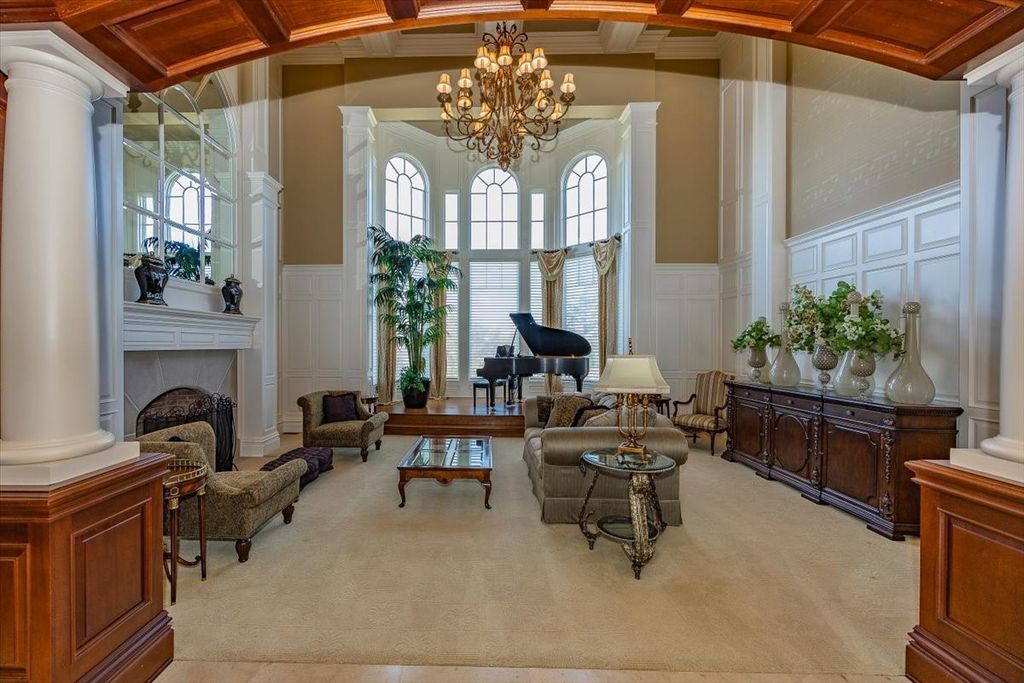 Exquisite Design Unparalleled Quality Indiana Estate by Pete McCullough Priced at 3.8 Million 10