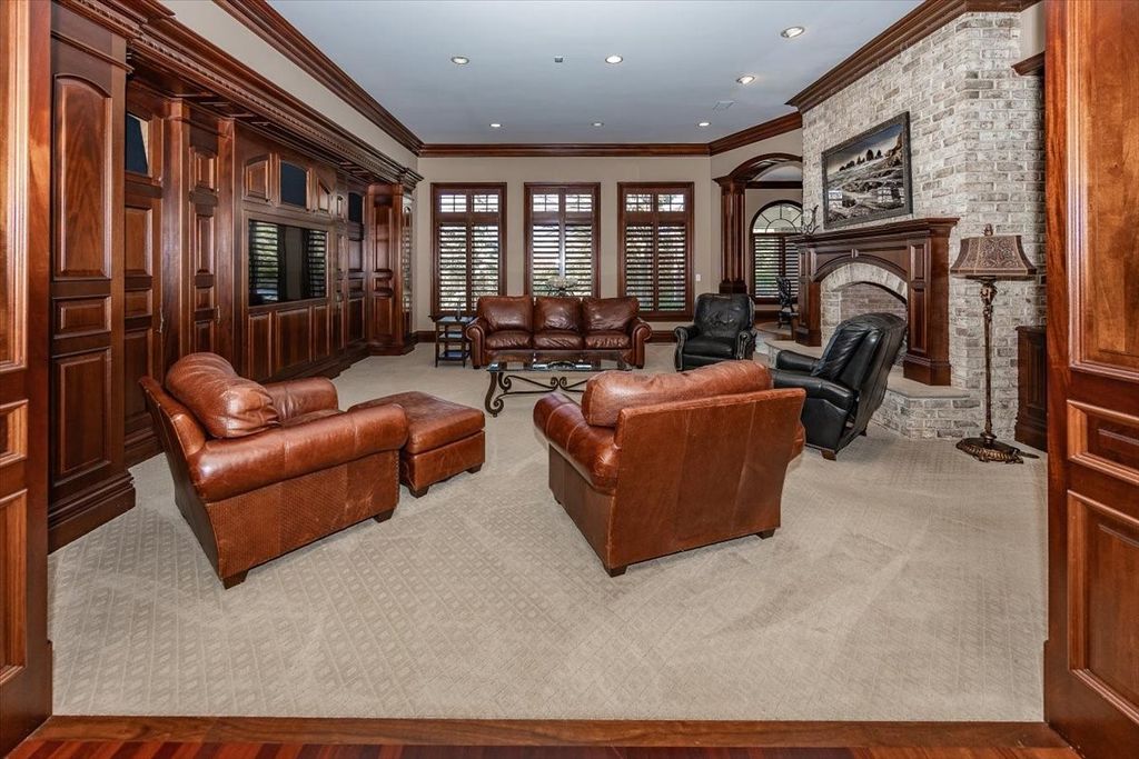 Exquisite Design Unparalleled Quality Indiana Estate by Pete McCullough Priced at 3.8 Million 12