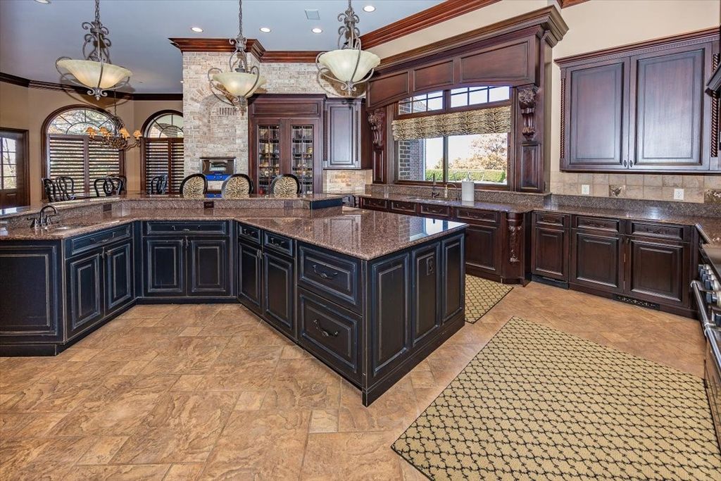 Exquisite Design Unparalleled Quality Indiana Estate by Pete McCullough Priced at 3.8 Million 18