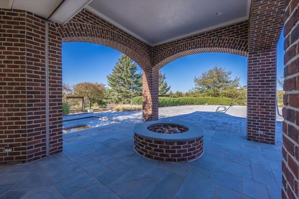 Exquisite Design Unparalleled Quality Indiana Estate by Pete McCullough Priced at 3.8 Million 68