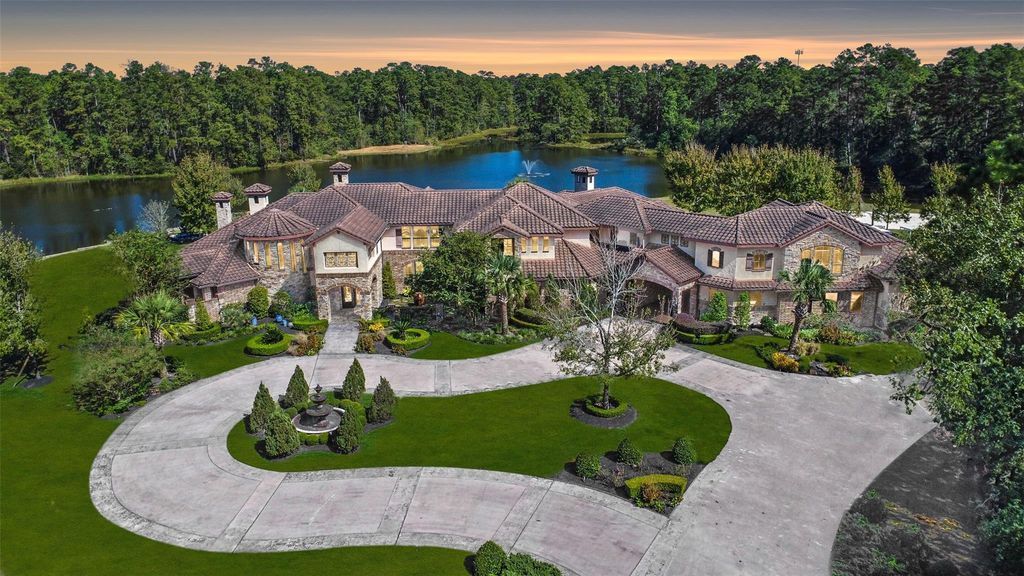 Hansons Resort Expansive Mediterranean Estate with Tuscan Flair in Texas Listed for 6.45 Million 1