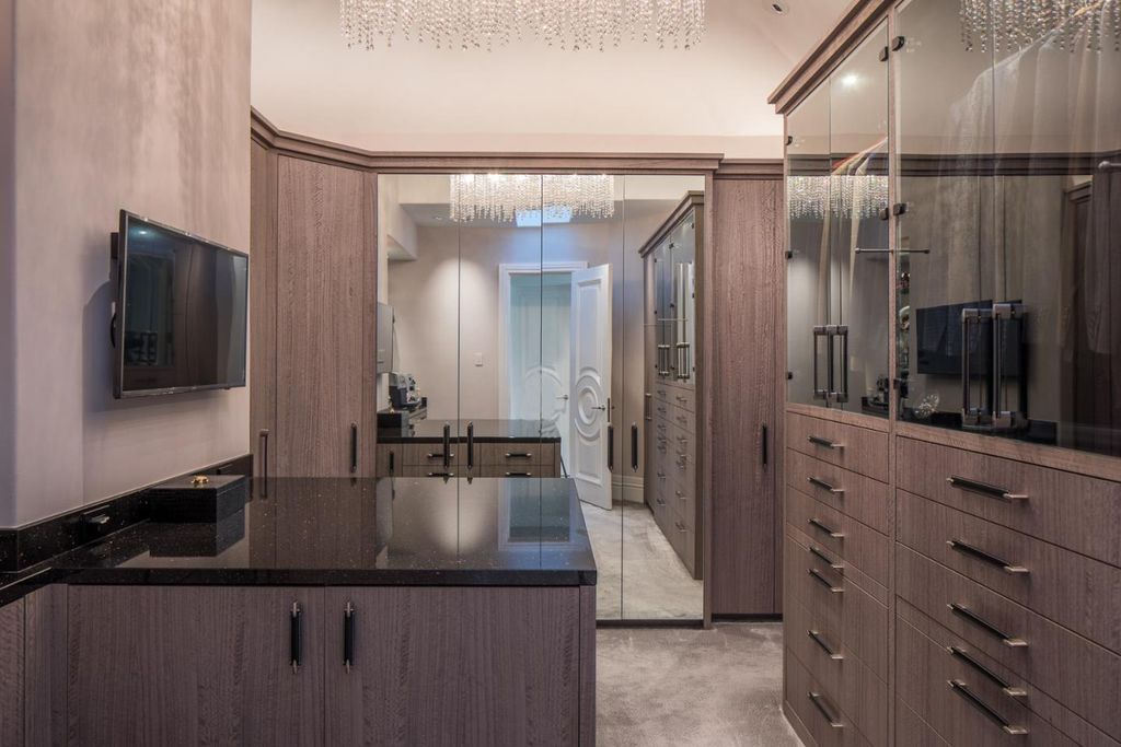 Luxury Living Meets World Class Golf Stunning Pebble Beach Retreat Asking 7995000 17