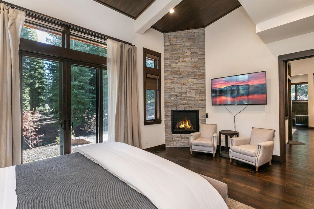 Opulent Mountain Estate in Schaffers Mill Available Now for 3.75 Million 11