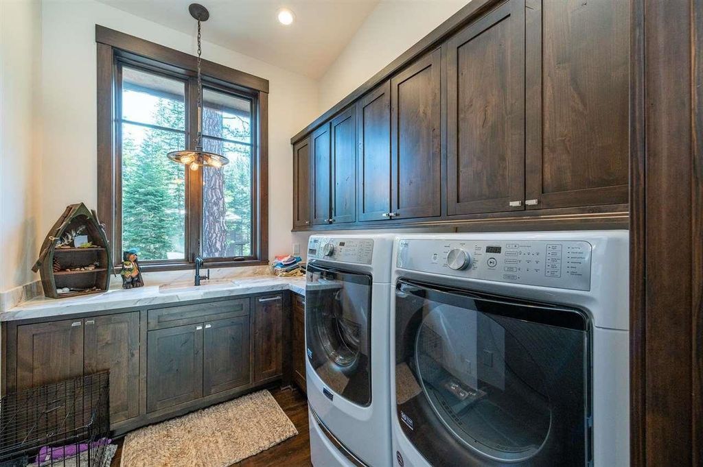 Opulent Mountain Estate in Schaffers Mill Available Now for 3.75 Million 13
