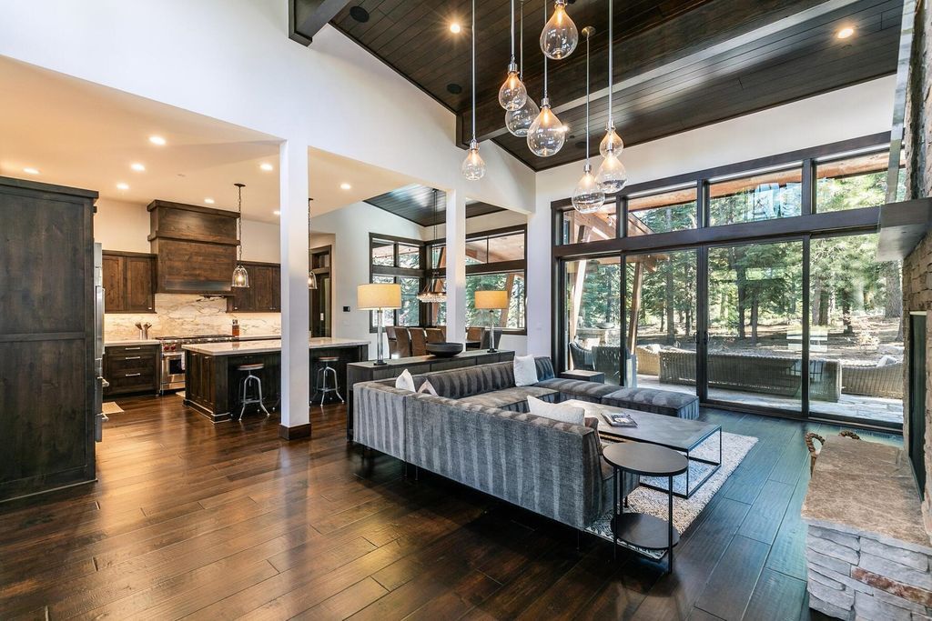 Opulent Mountain Estate in Schaffers Mill Available Now for 3.75 Million 2