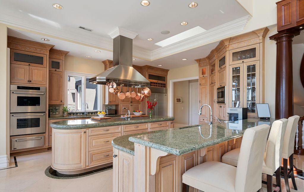 Sophistication Meets Comfort Custom Built Estate in Emigration Canyon Asking 6.4 Million 11