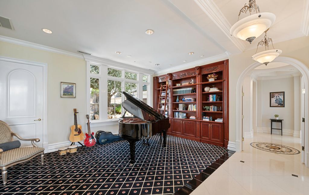 Sophistication Meets Comfort Custom Built Estate in Emigration Canyon Asking 6.4 Million 14