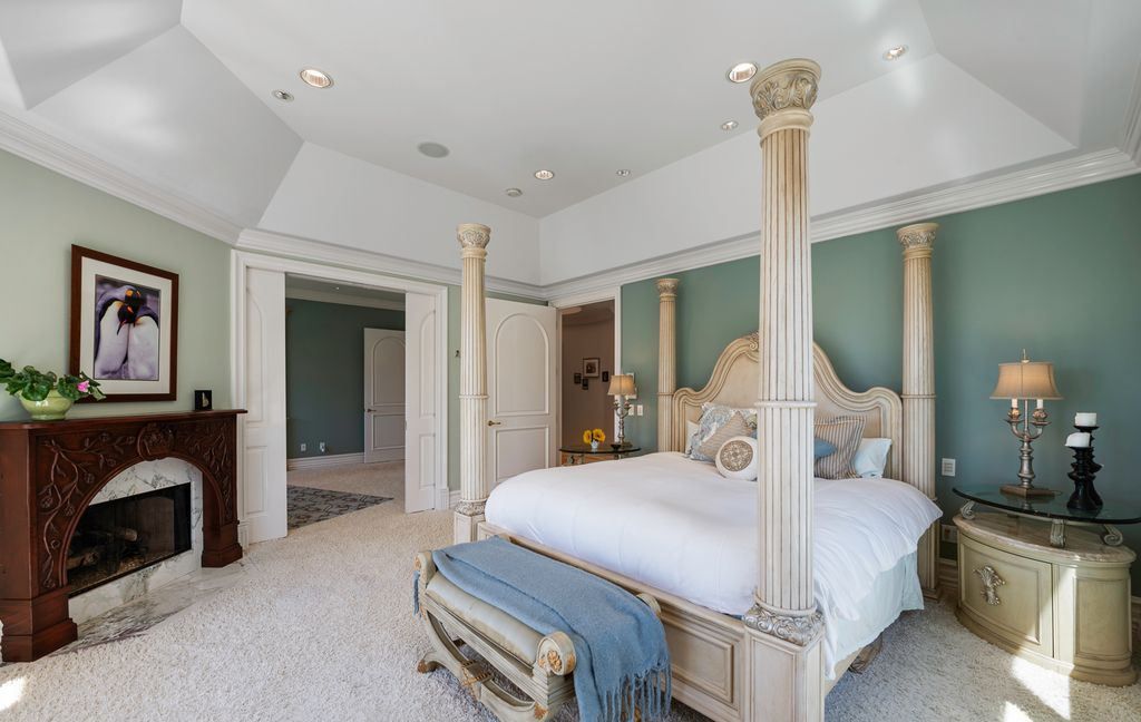 Sophistication Meets Comfort Custom Built Estate in Emigration Canyon Asking 6.4 Million 17