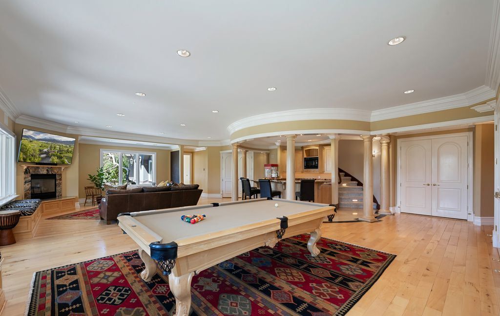 Sophistication Meets Comfort Custom Built Estate in Emigration Canyon Asking 6.4 Million 28